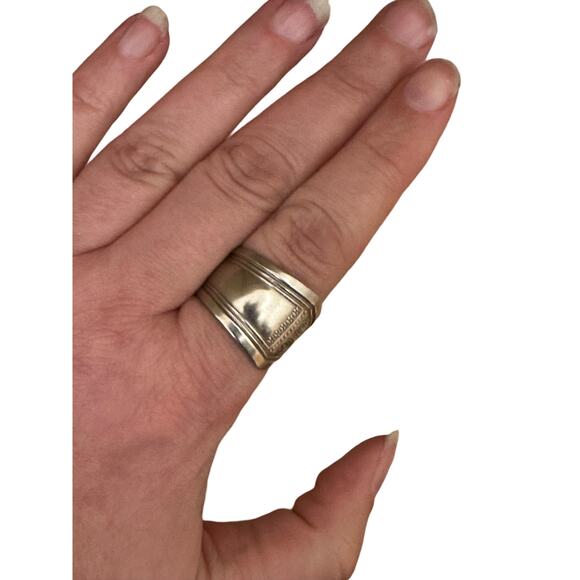 Unisex Size 9 Sterling Silver Plated Spoon Ring - Picture 7 of 7